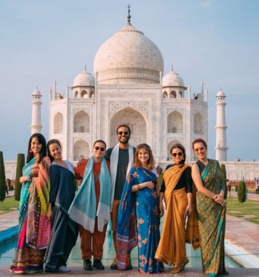 Tour Guide in Agra